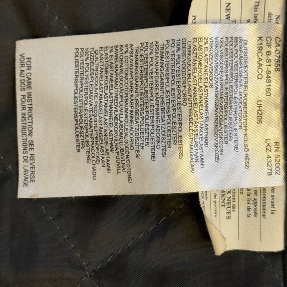 Pretty In Max Petticoat - Picture 7 of 9